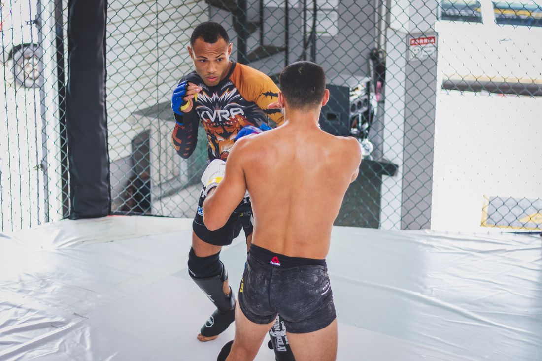 MMA sparring