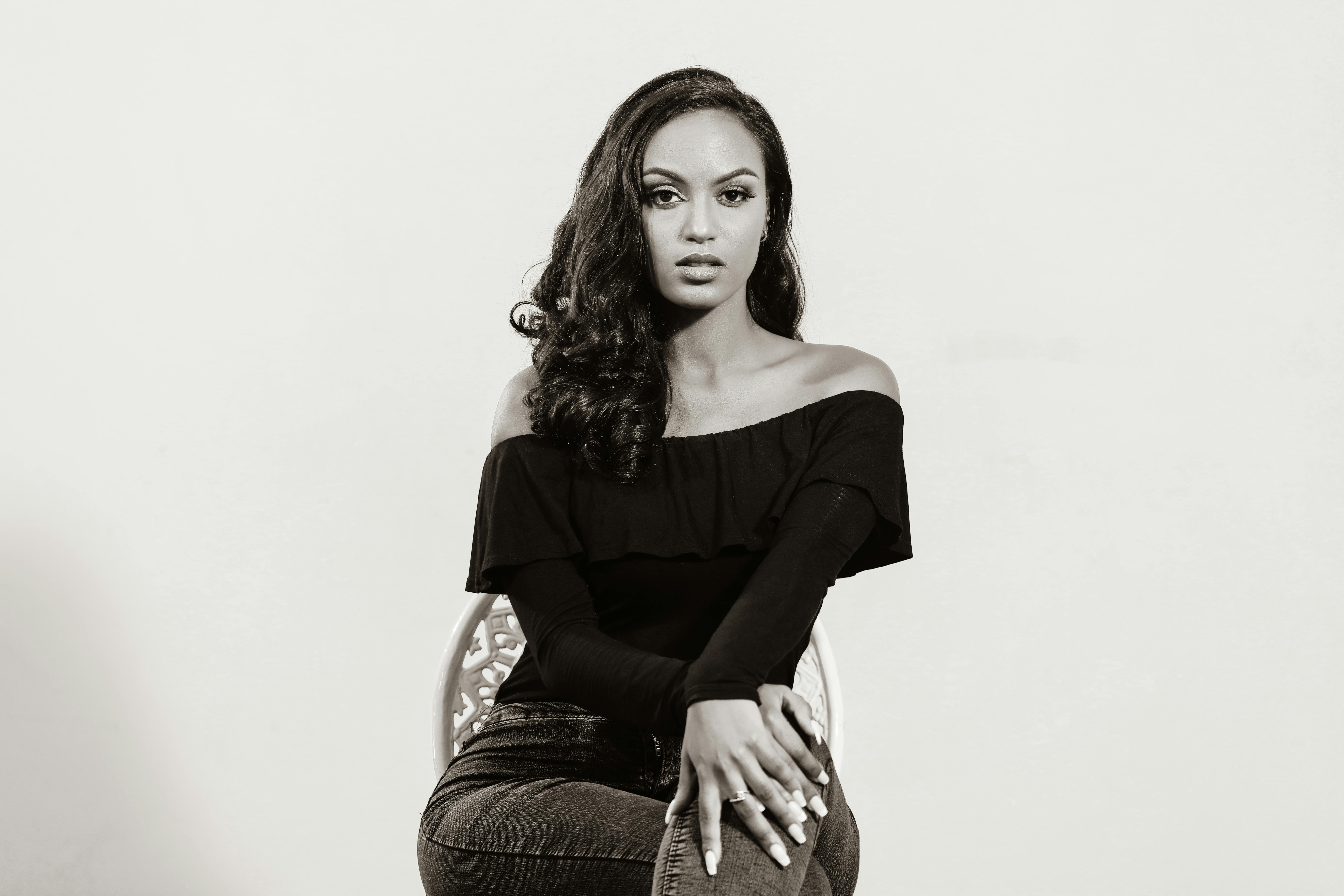 Us Weekly | Celebrity News, Gossip, Entertainment — Photo by Mulugeta Wolde on Pexels