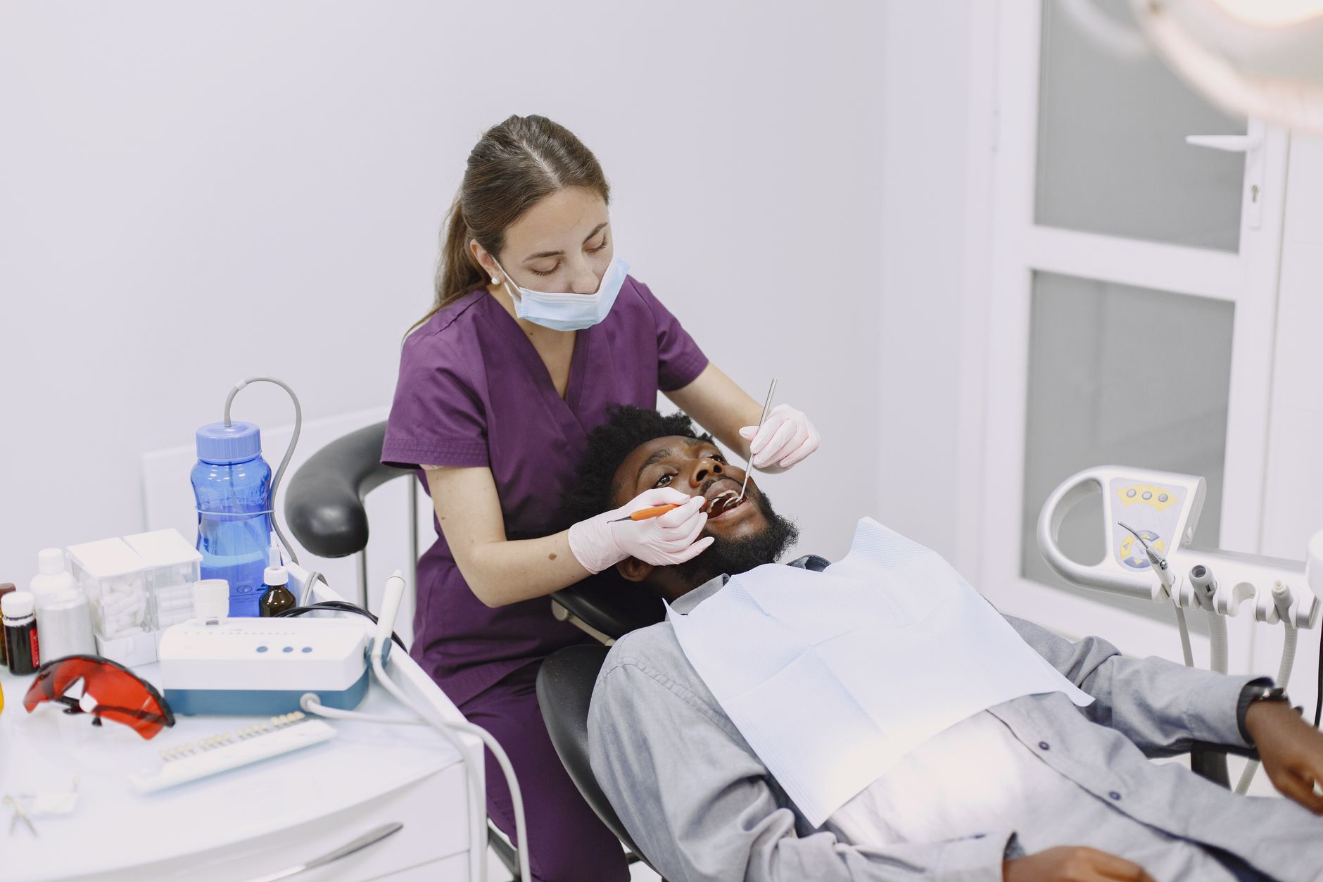Emergency Dental Consultation - Denwest Dental Clinic Emergency Dental Consultation in Georgina, Ontario - 7 Tips to Avoid Dental Emergencies in Georgina with Denwest Dental