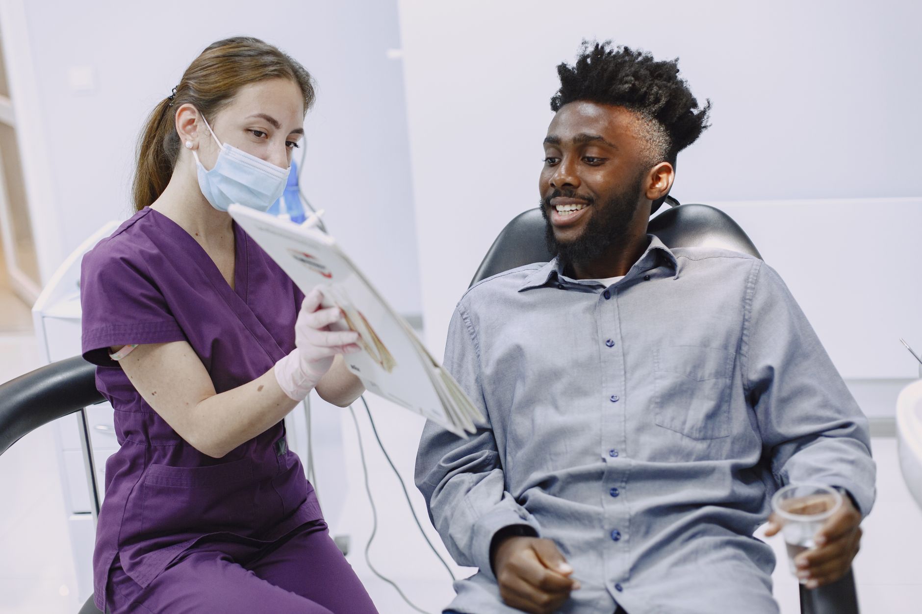 Emergency Dental Consultation - Denwest Dental Clinic Emergency Dental Consultation in East Gwillimbury, Ontario - 5 Best Ways to Get a Dazzling Smile With Cosmetic Dentistry East Gwillimbury