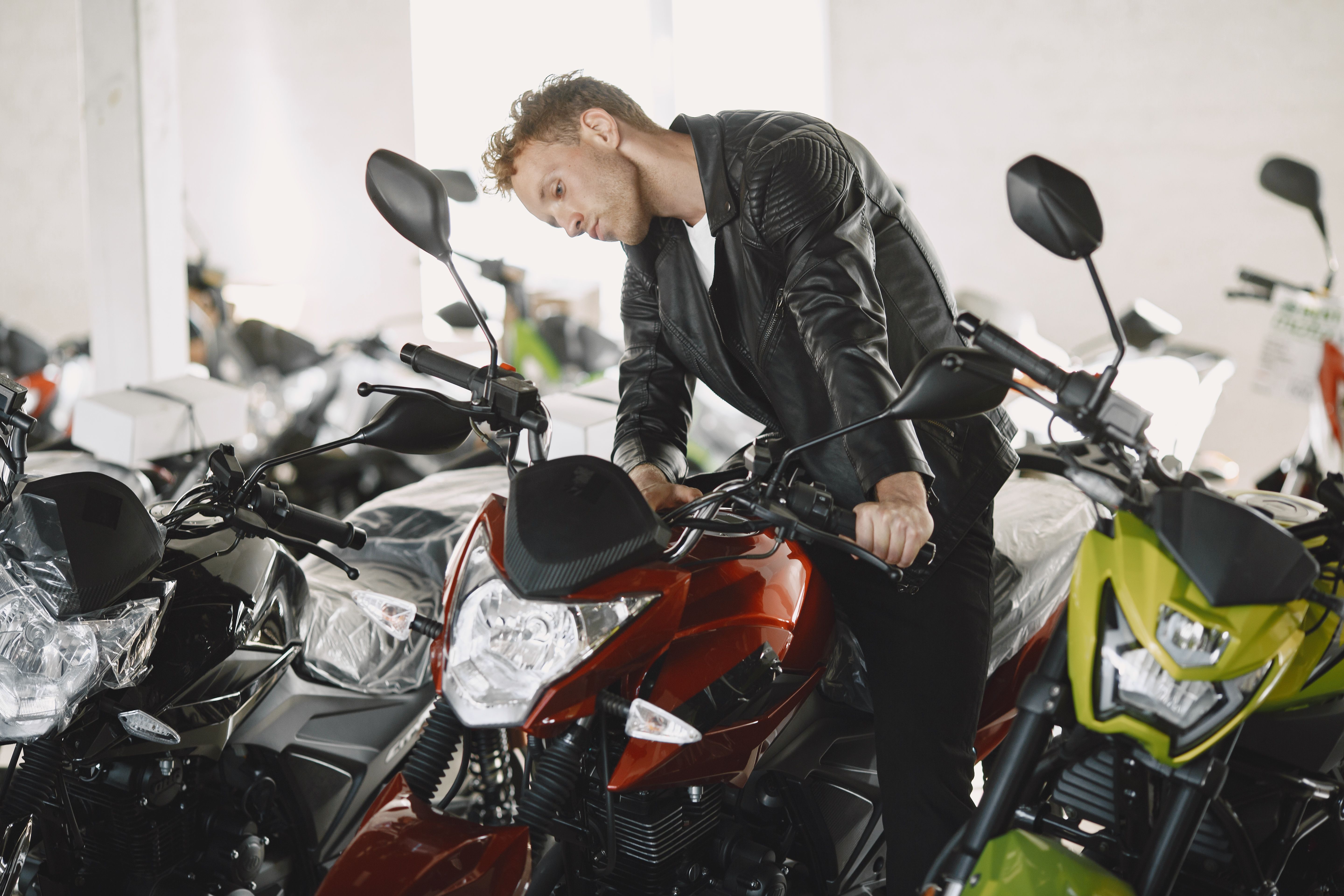Find motorcycle shop in Denver: Legal, Cost, and Ownership Guide