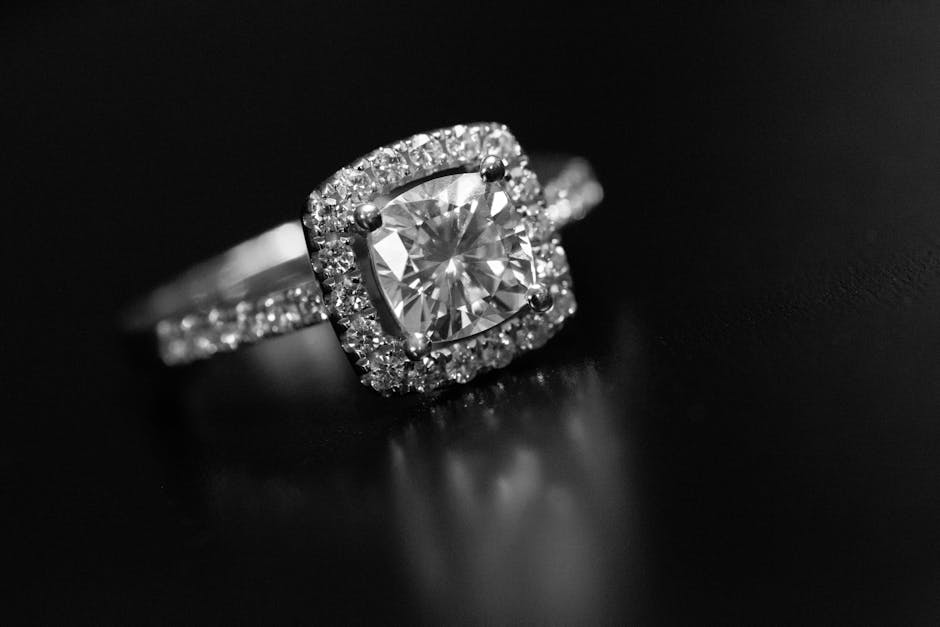 Free stock photo of diamond, engagement ring, halo