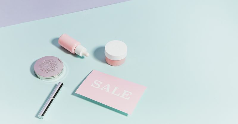 Stratégies de Marketing Cosmétique en 2025 : Guide Complet pour Booster Votre Marque de Beauté