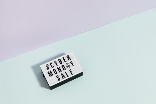 Free Modern minimalist image of Cyber Monday sale sign with pastel background. Stock Photo