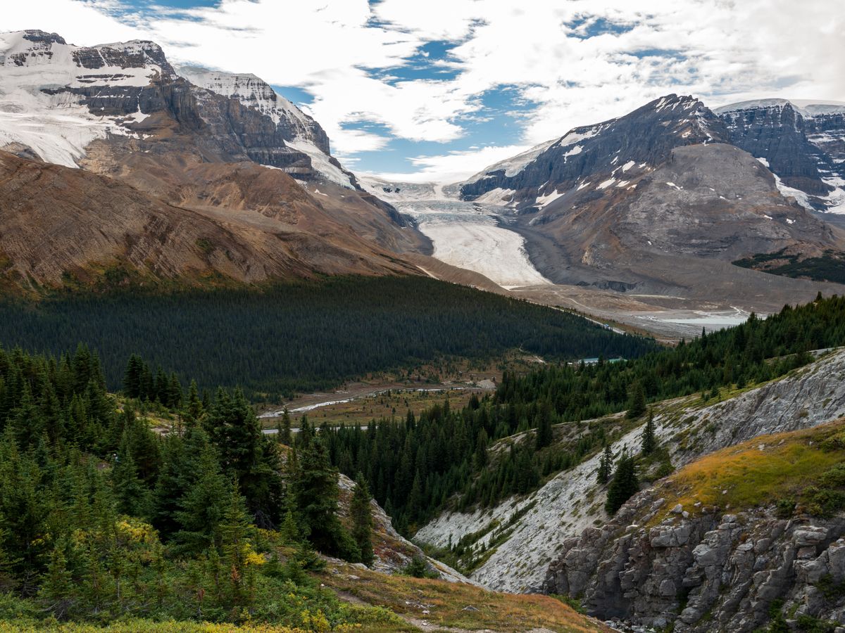 5 Day Yoga Retreat & Nature Adventure in British Columbia, Canada 1