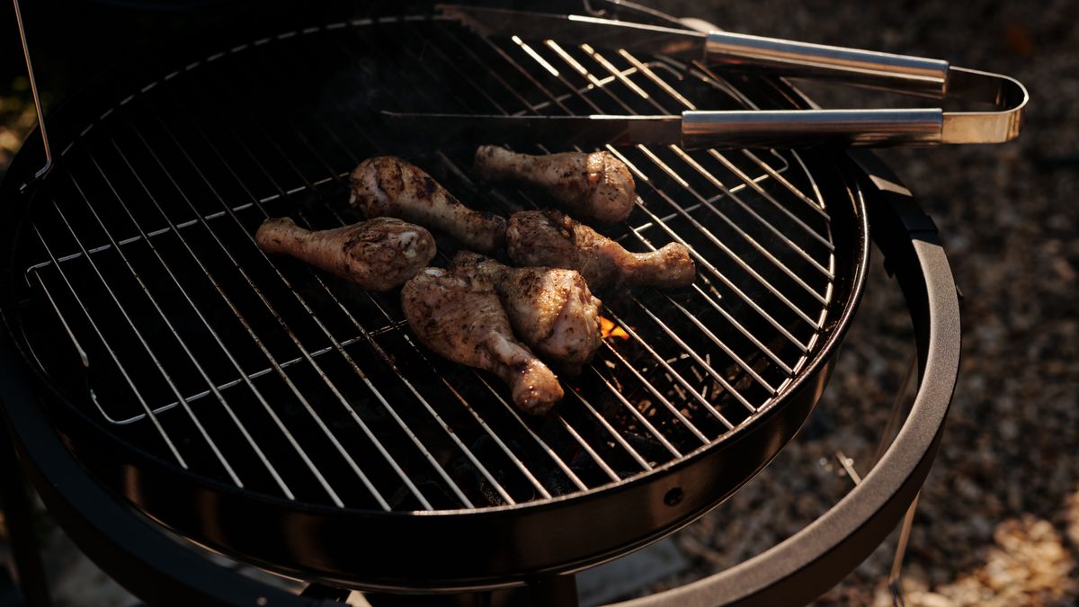 Guide dachat des meilleurs barbecues à charbon pour moins de 150€ - illustration