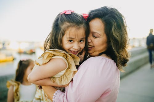 Kostnadsfri bild av ansiktsuttryck, asiatisk familj, asiatiska människor