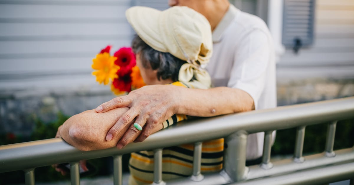 財經:孫子陪伴下的幸福假象?7旬老夫妻揭露背後殘酷真相