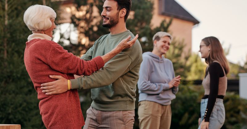 Bataille, 7 familles : à quel âge les jeux de cartes ?