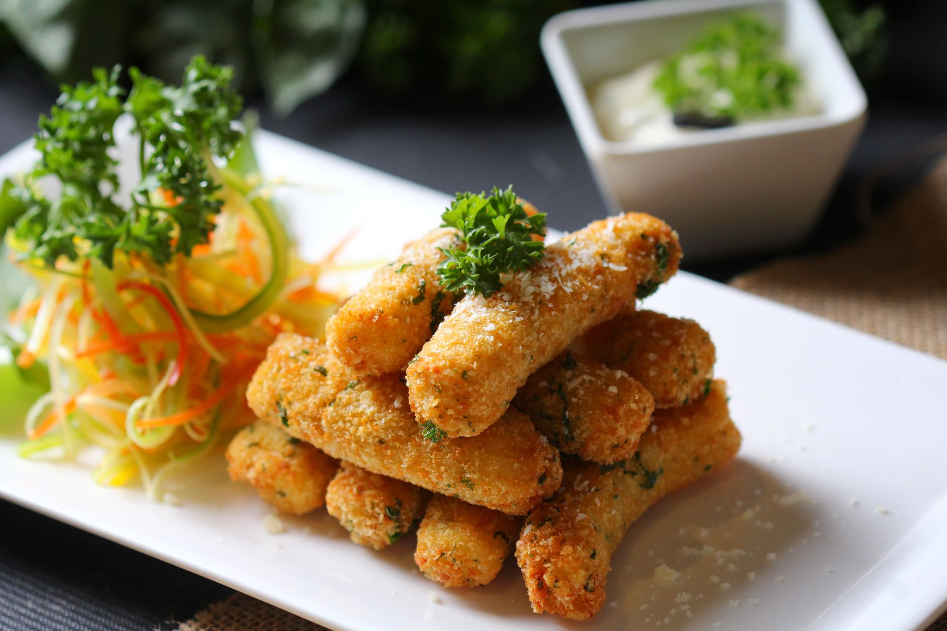 Snack Attack 2.0: Khloé Kardashian's Collagen Chips and Sauce-Filled Mozzarella Sticks Signal a New Era of Functional and Fun Snacking