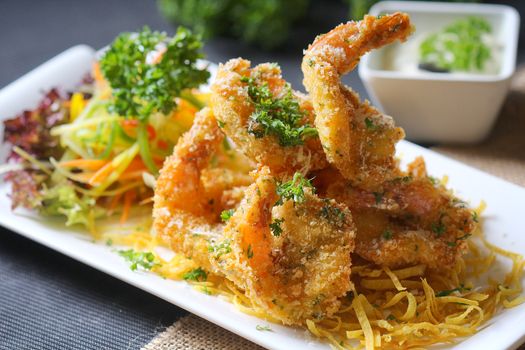 Crispy Panko Shrimp with Green Beans & Mixed Vegetables