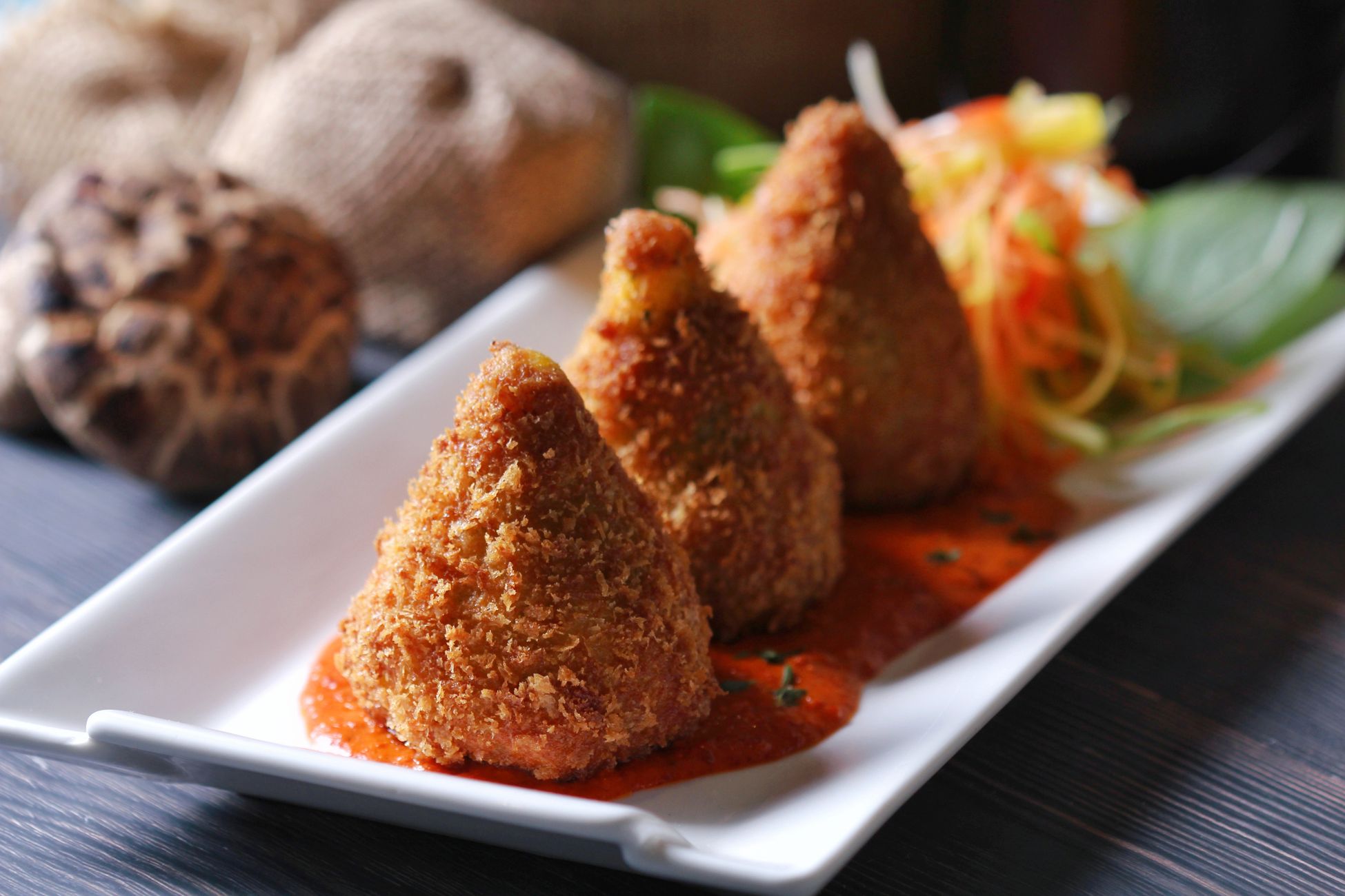 Amerikaanse bar geniet van Nederlandse kroketten