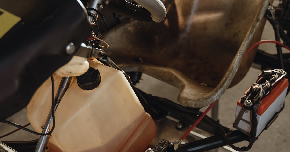 台灣14歲賽車新星曾承康義大利卡丁車國際賽奪冠,朝F1夢想加速前進