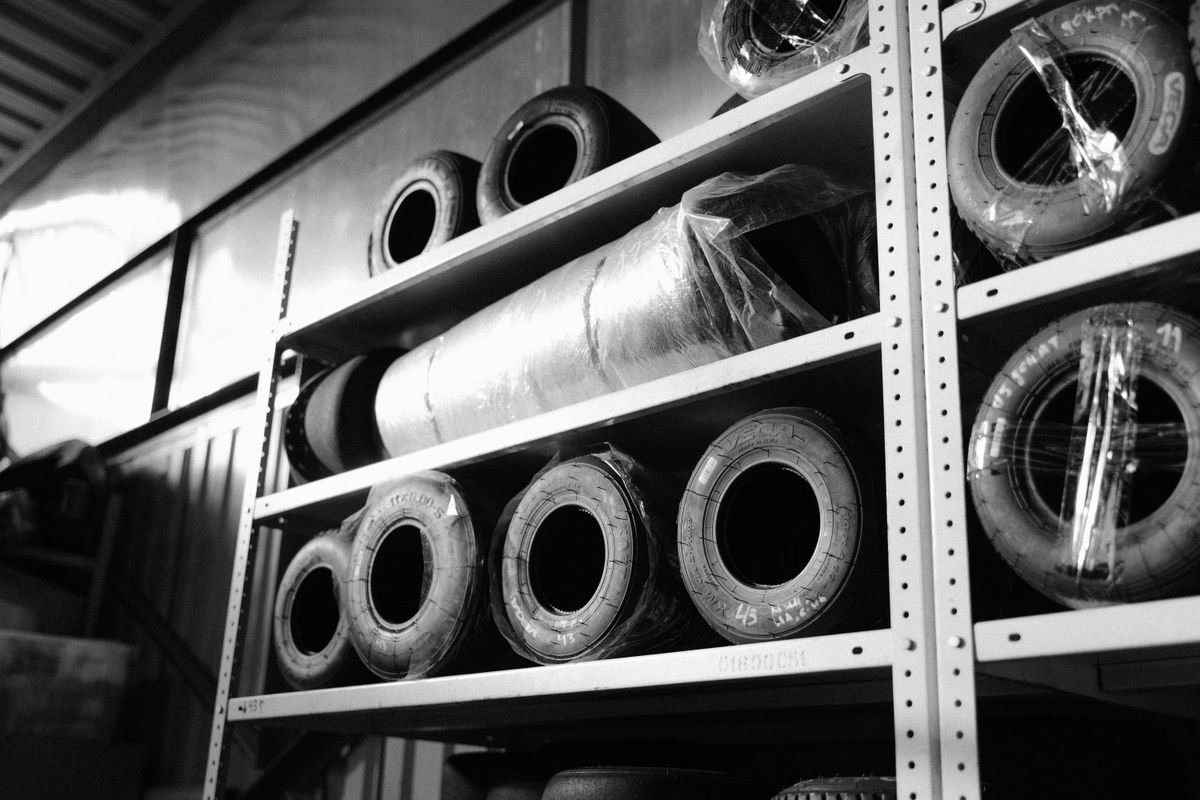 storage moves in Bagshot — Storage Moves in Bagshot — the working end of the job