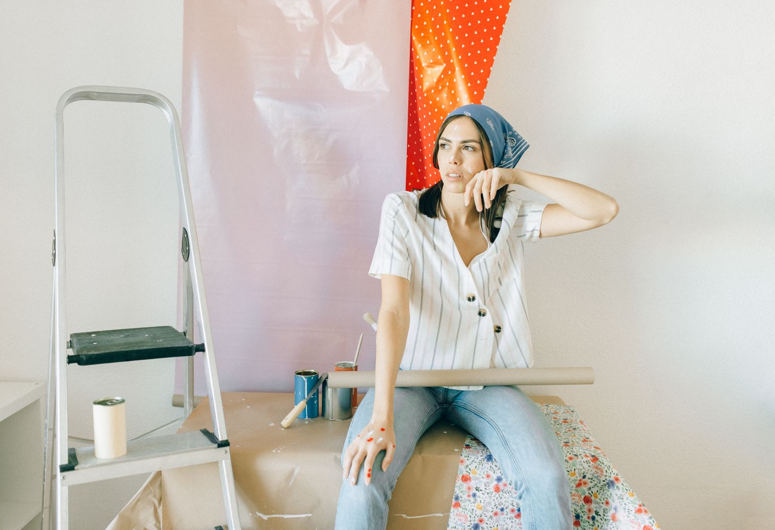 Wallpapering in Little Venice — the finished result after a professional repaint