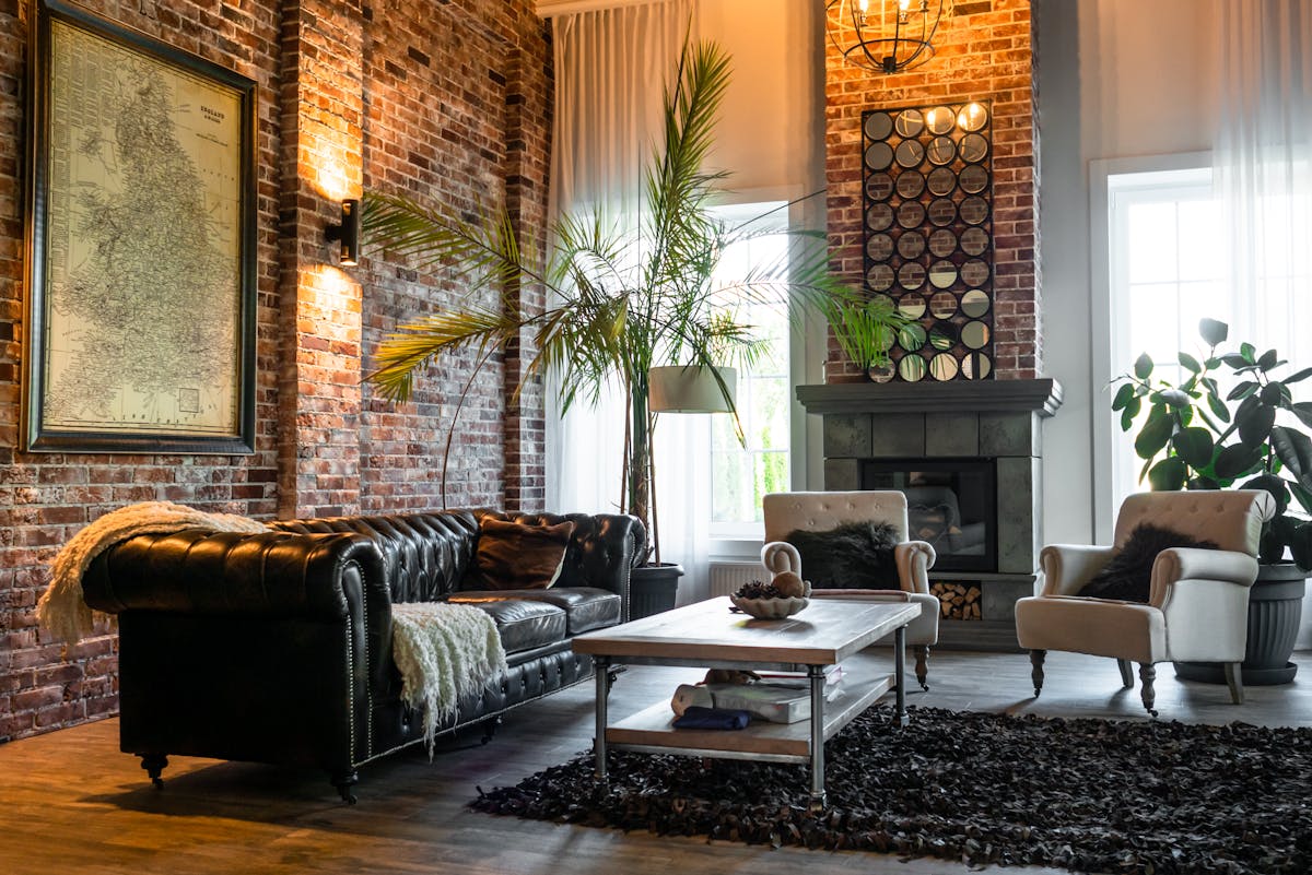 Heavyweight Custom Curtains vs. Lightweight Custom Curtains
