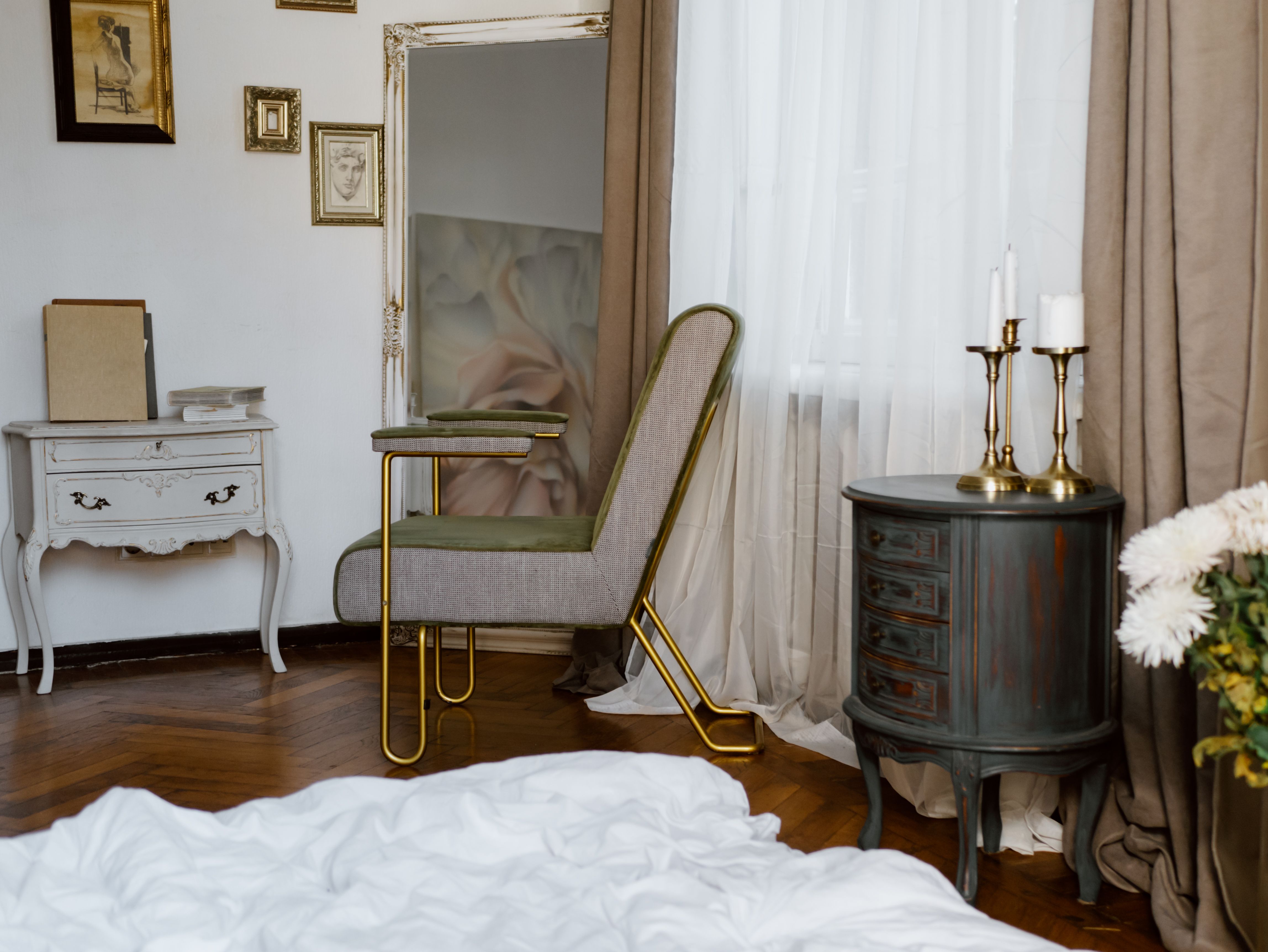 10 Mirror Decoration Ideas for 2025