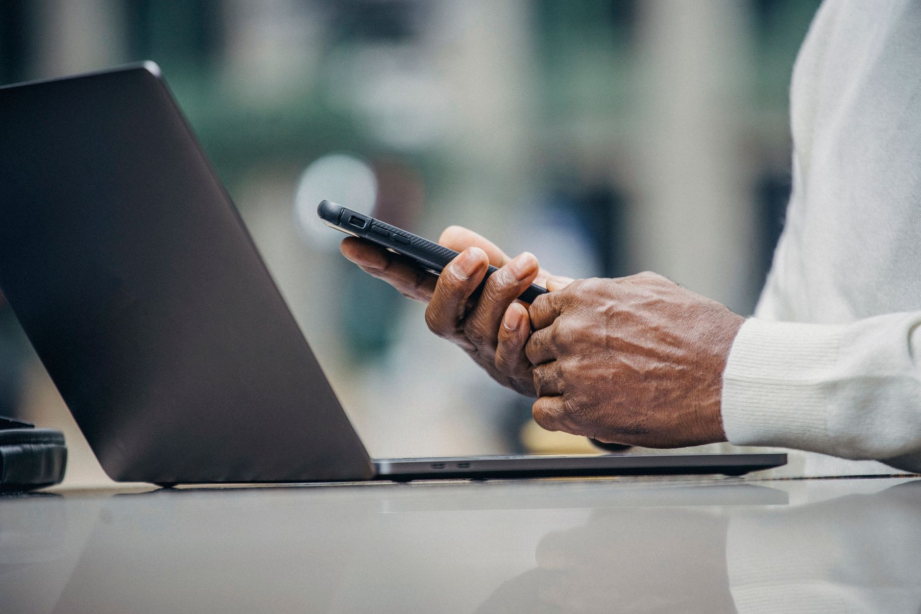 Harnessing Social Media for Client Engagement: A Guide for Tax Professionals and Entrepreneurs