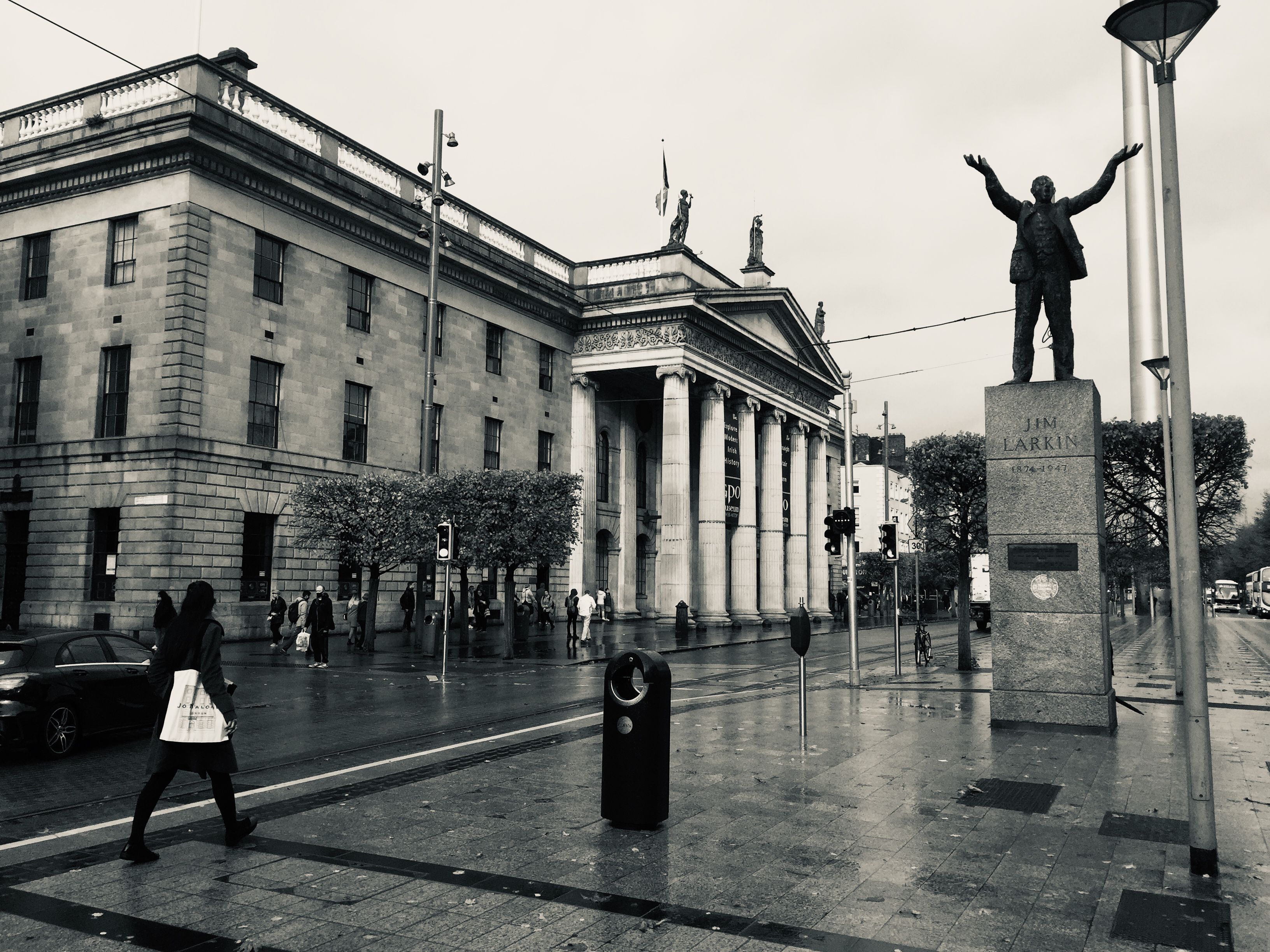 Dublin GPO O'Connell Street facade