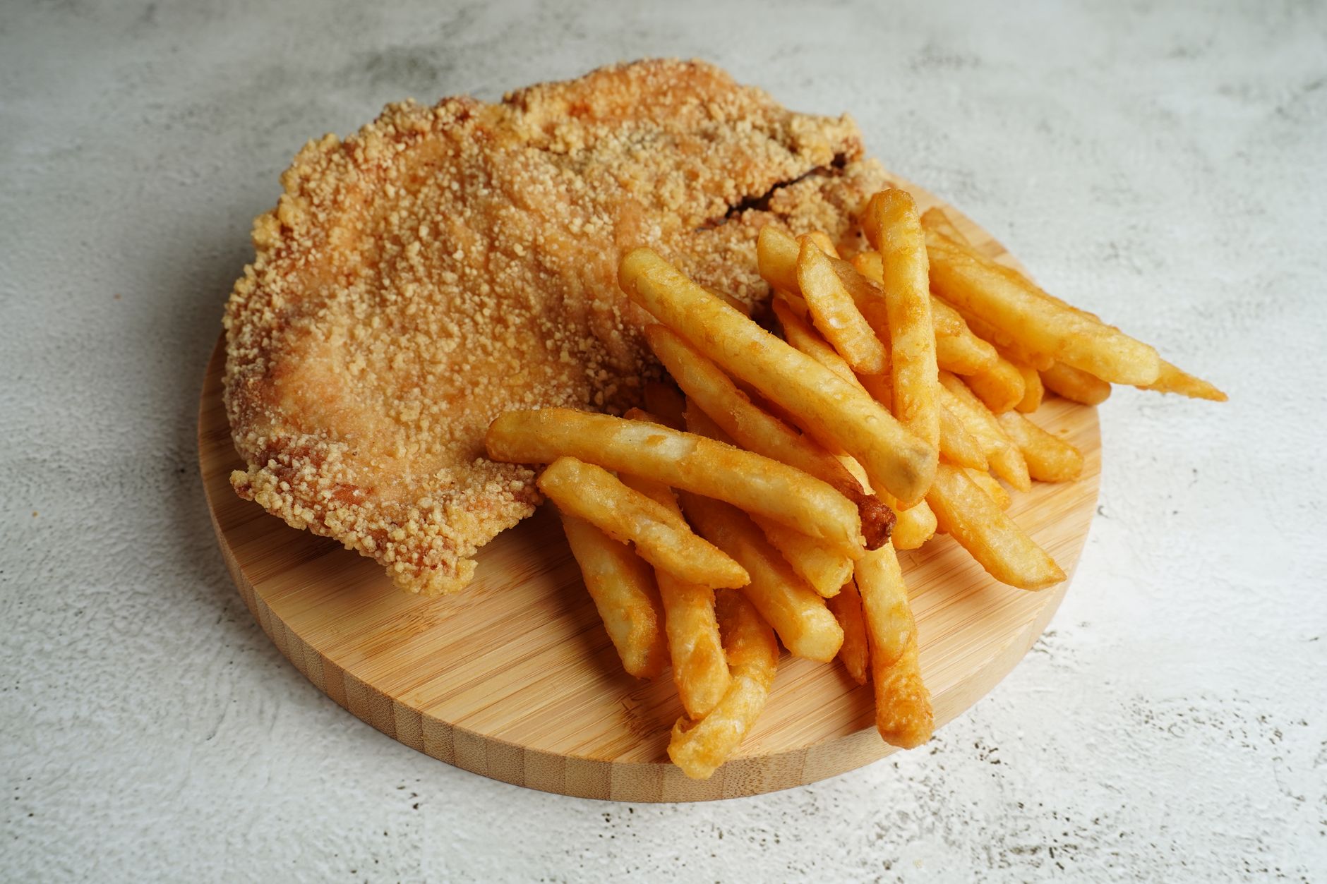 https://www.pexels.com/photo/crispy-chicken-with-fries-5652265/