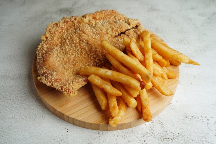 Crispy Chicken With Fries