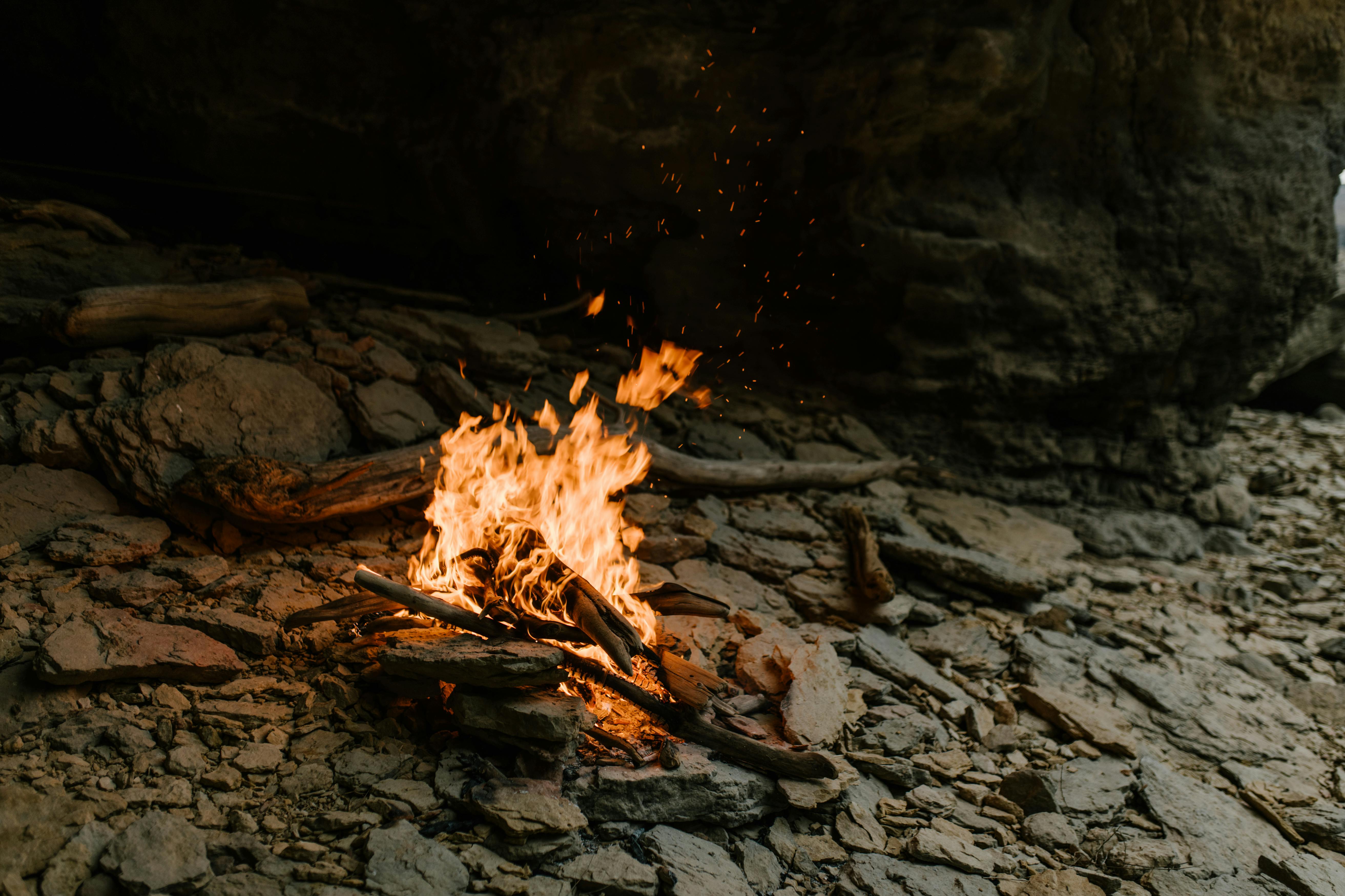 photo of a bonfire