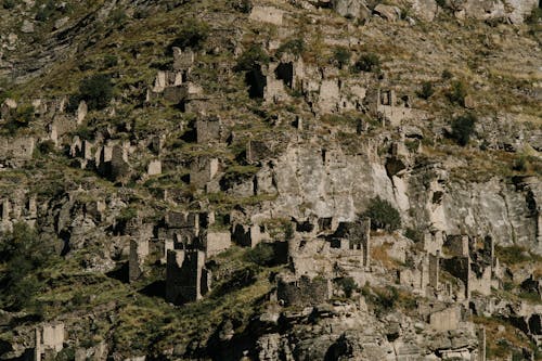 Montagna Rocciosa Grigia