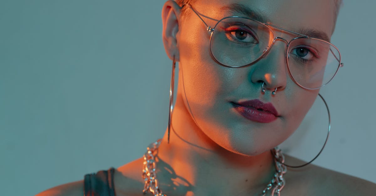 How to pierce your own nose with a hoop