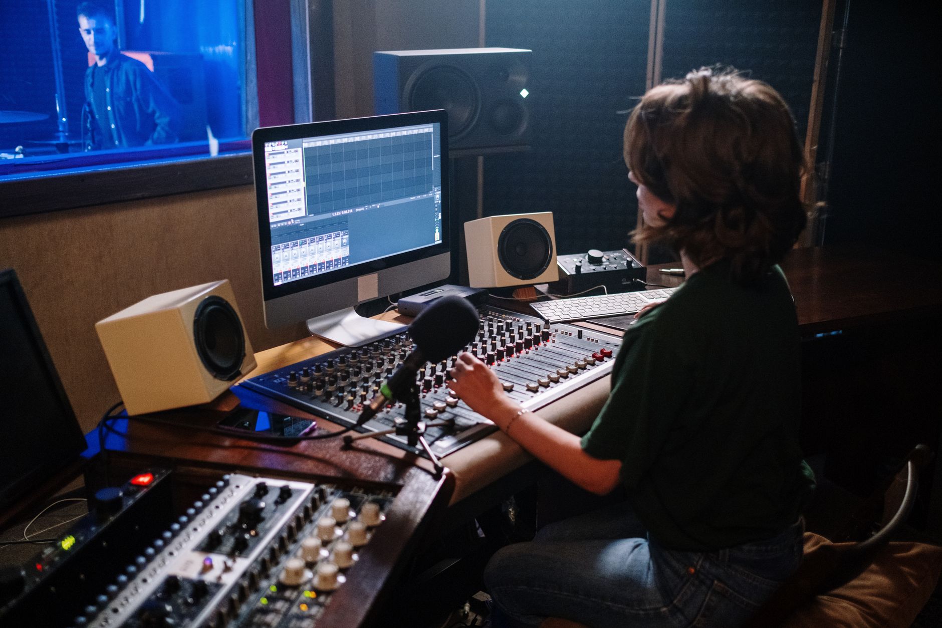 Club Translation Check Studio monitoring setup for checking lo-fi tracks before DJ playback