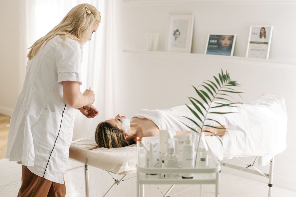 Aging with Grace Facial
