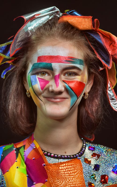 Gratis stockfoto met edelstenen, facepaint, glimlachen