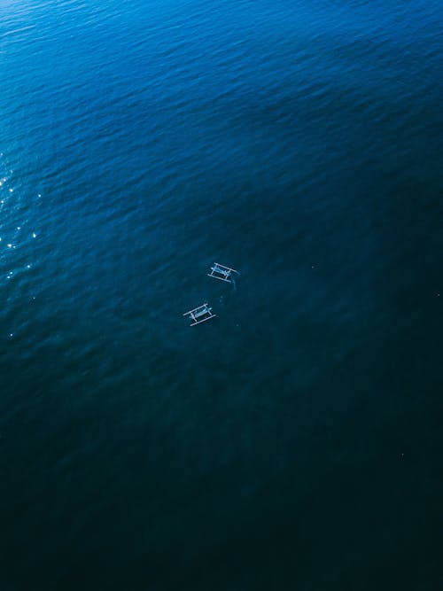 Free Aerial View of Rafts on Body of Water Stock Photo