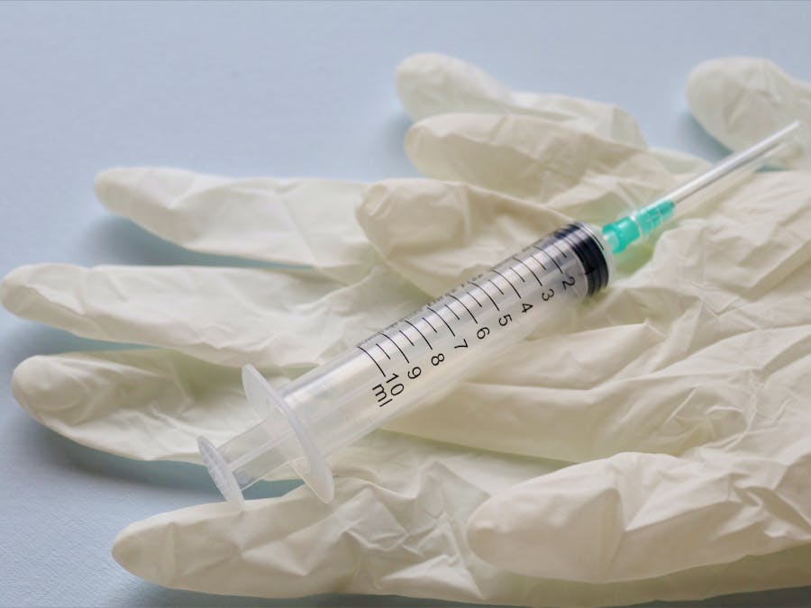 What is emergency treatment for high blood pressure at home?