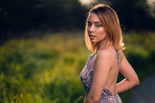 How To photography Poses Women Quick Tips
