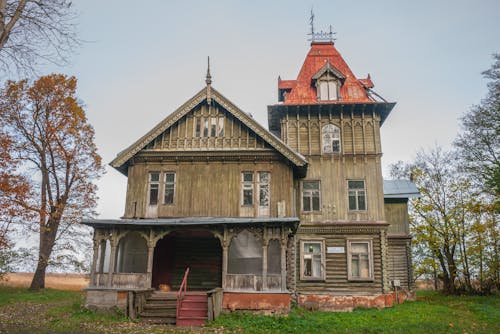 Fotos de stock gratuitas de abandonado, casa de madera, de la tercera edad