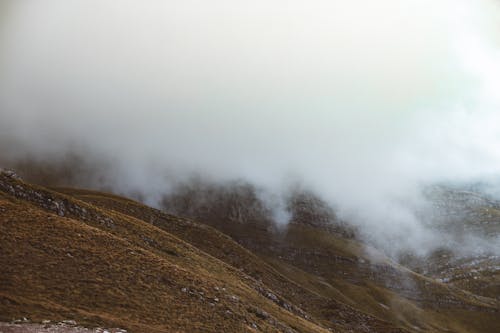 免费 山坡, 景觀, 有薄霧的 的 免费素材图片 素材图片