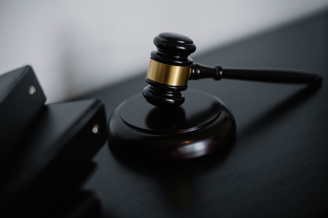 Dasar Hukum Perlindungan dan Penegakan Hukum di Indonesia