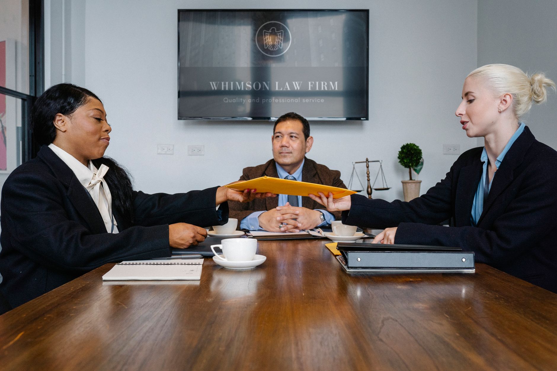 Fractional vs. Full-Time CFO: Which is Right for Your Company's Next Stage?