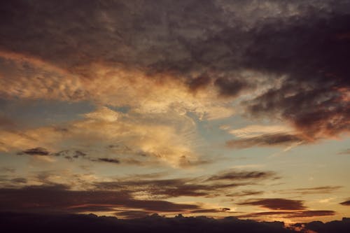 Fotobanka s bezplatnými fotkami na tému moody neba, mraky, príroda