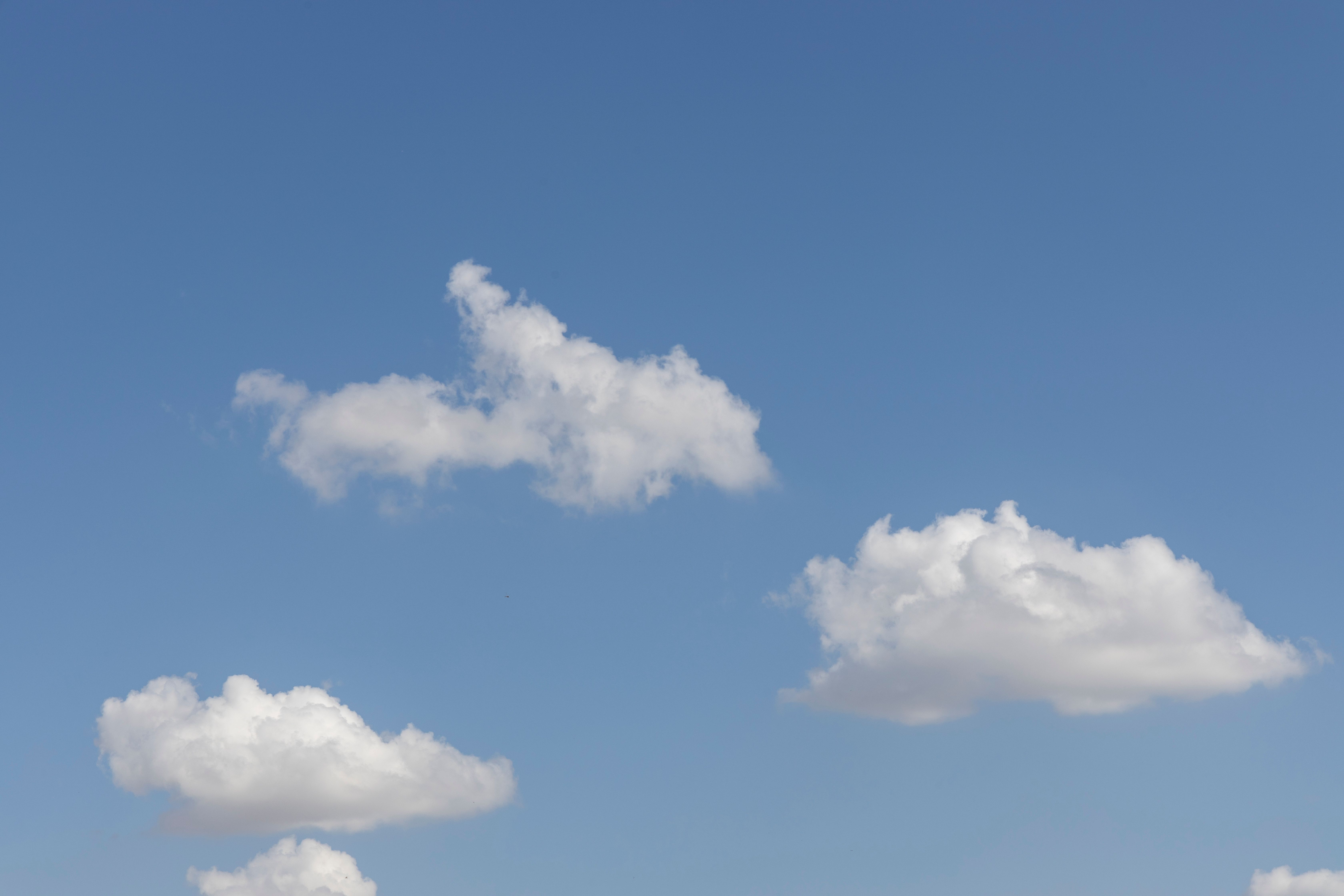Cloudscape クラウドの壁紙 シーズン スカイスケープ テクスチャ パターン ふくらんでいる ふわふわ ヘッダ ヘッダー画像 上に 地平線 夢のような 天国 天国の壁紙 天国の背景 成層圏 曇り 曇り空 気象学 無料 生意気 白 積雲 空 空の壁紙 空の