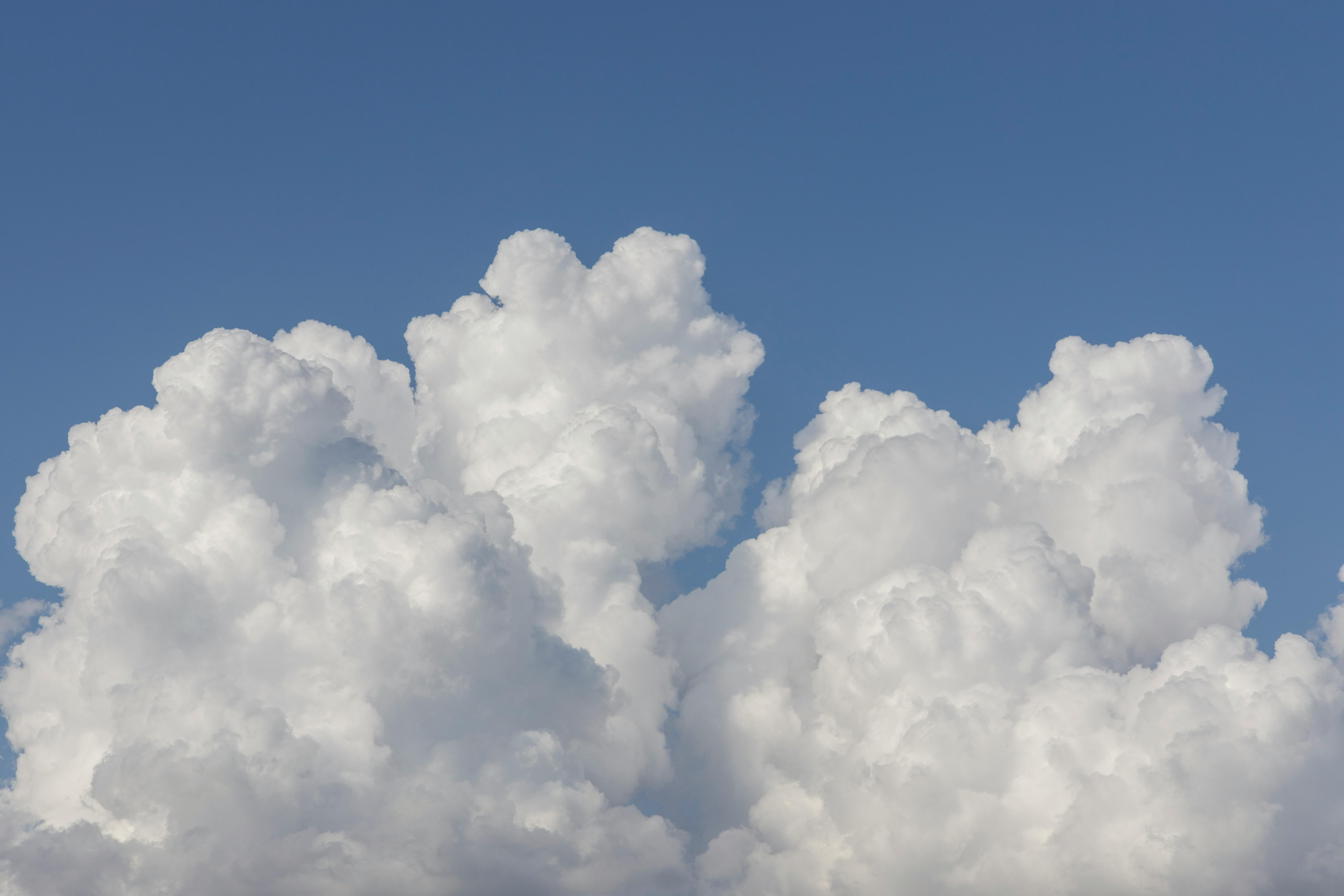 Alphabet (GOOG) Google Cloud Next 2026 Developer Keynote Summary — Photo by Engin Akyurt on Pexels