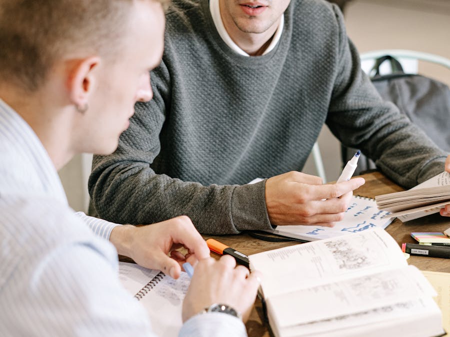 Photo by Ivan Samkov