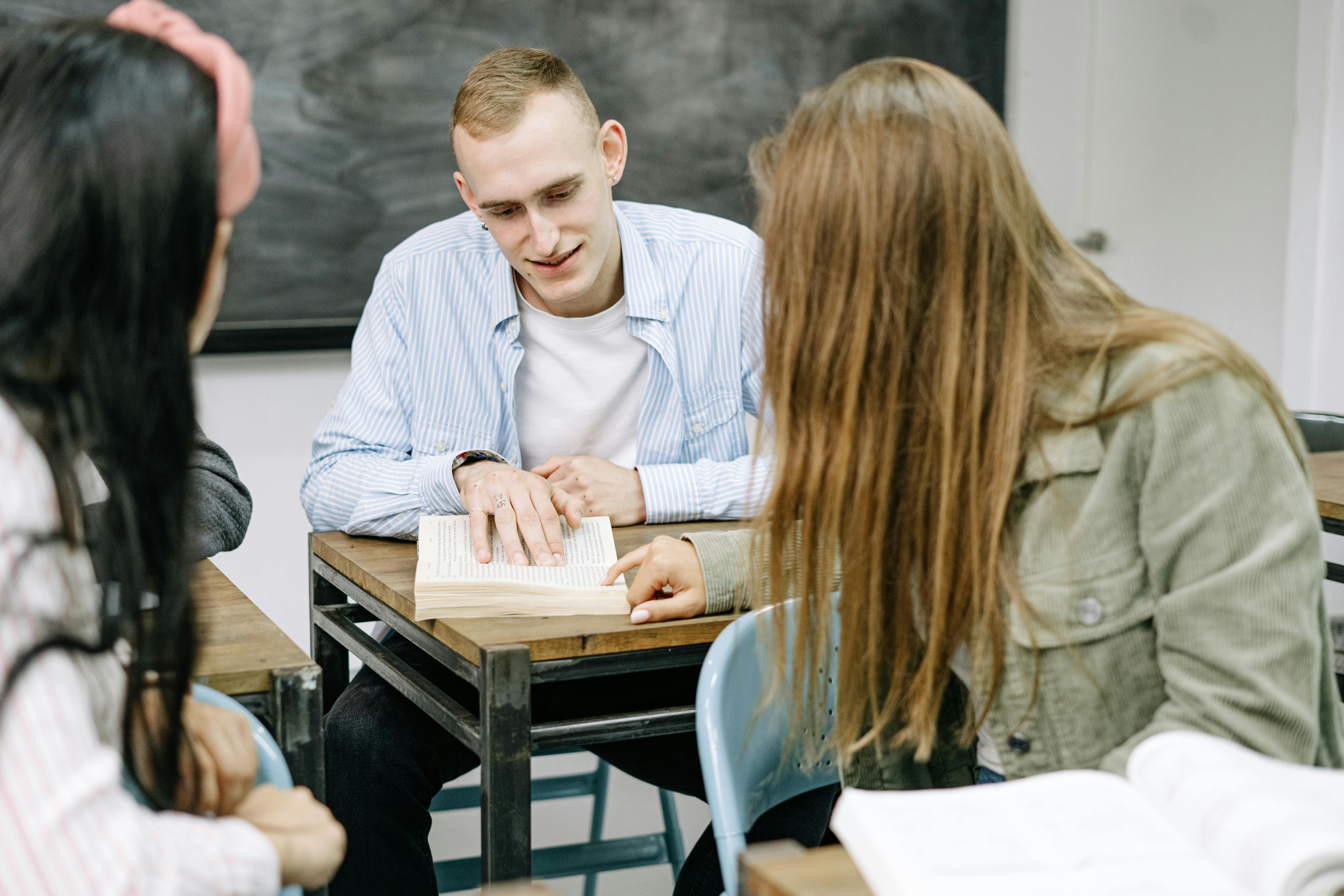 students collaborating in a classroom or mock trial setting - paralegal institute Las Vegas