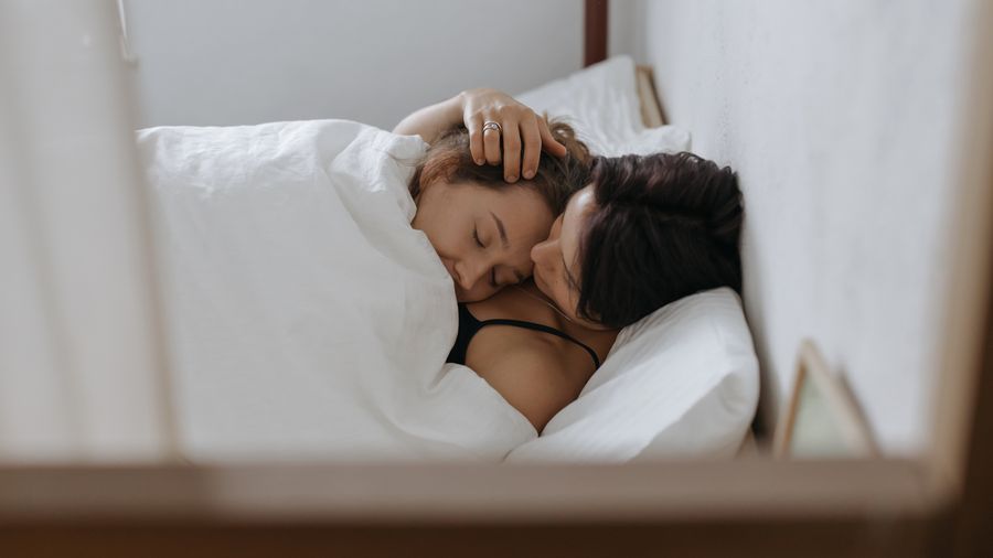 Why Rushing Online Dating Quietly Sabotages Good Matches