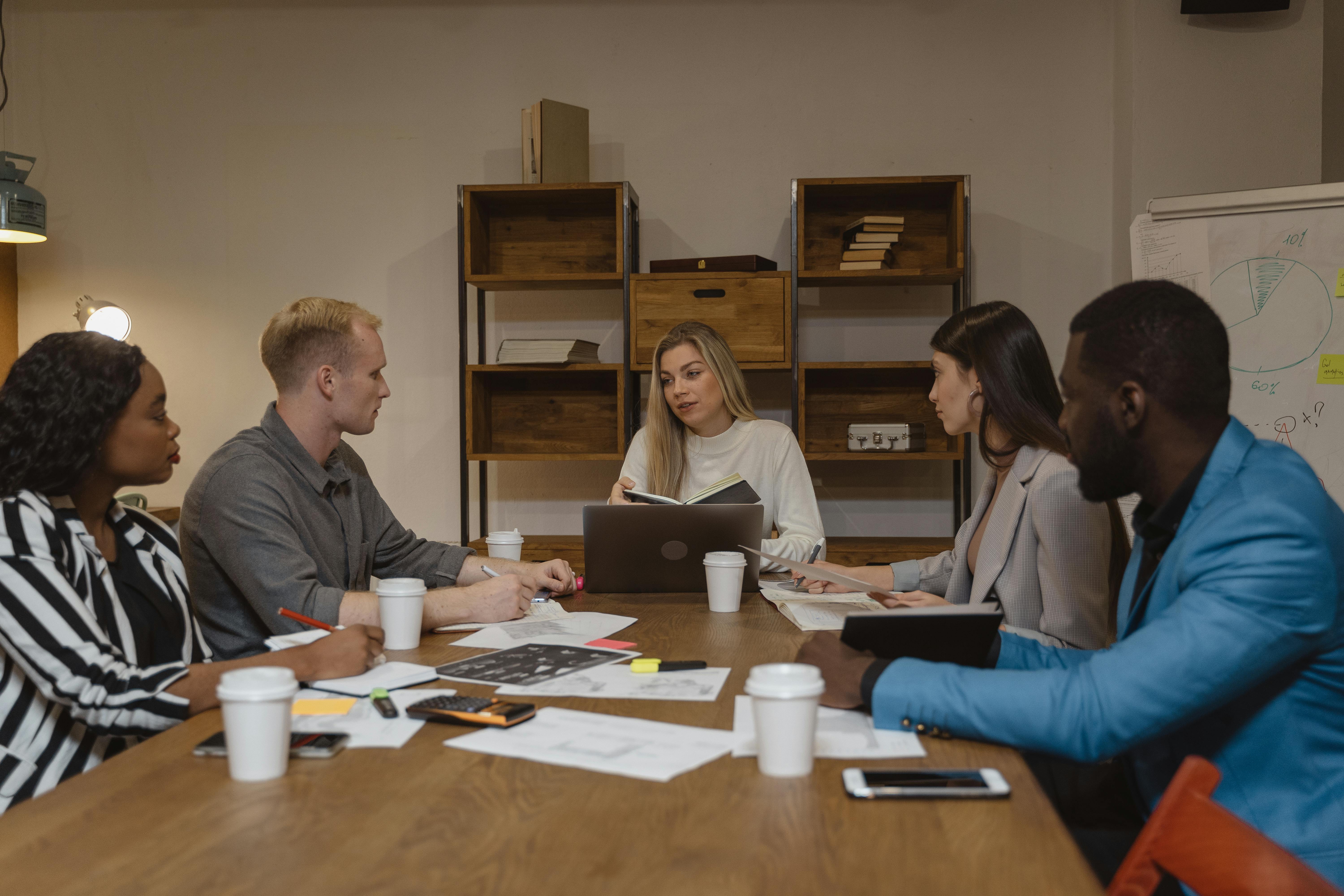 Coffee & Collaboration: Boost Your Business Mastermind Meeting