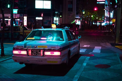 タクシー, 夕方, 夜の無料の写真素材