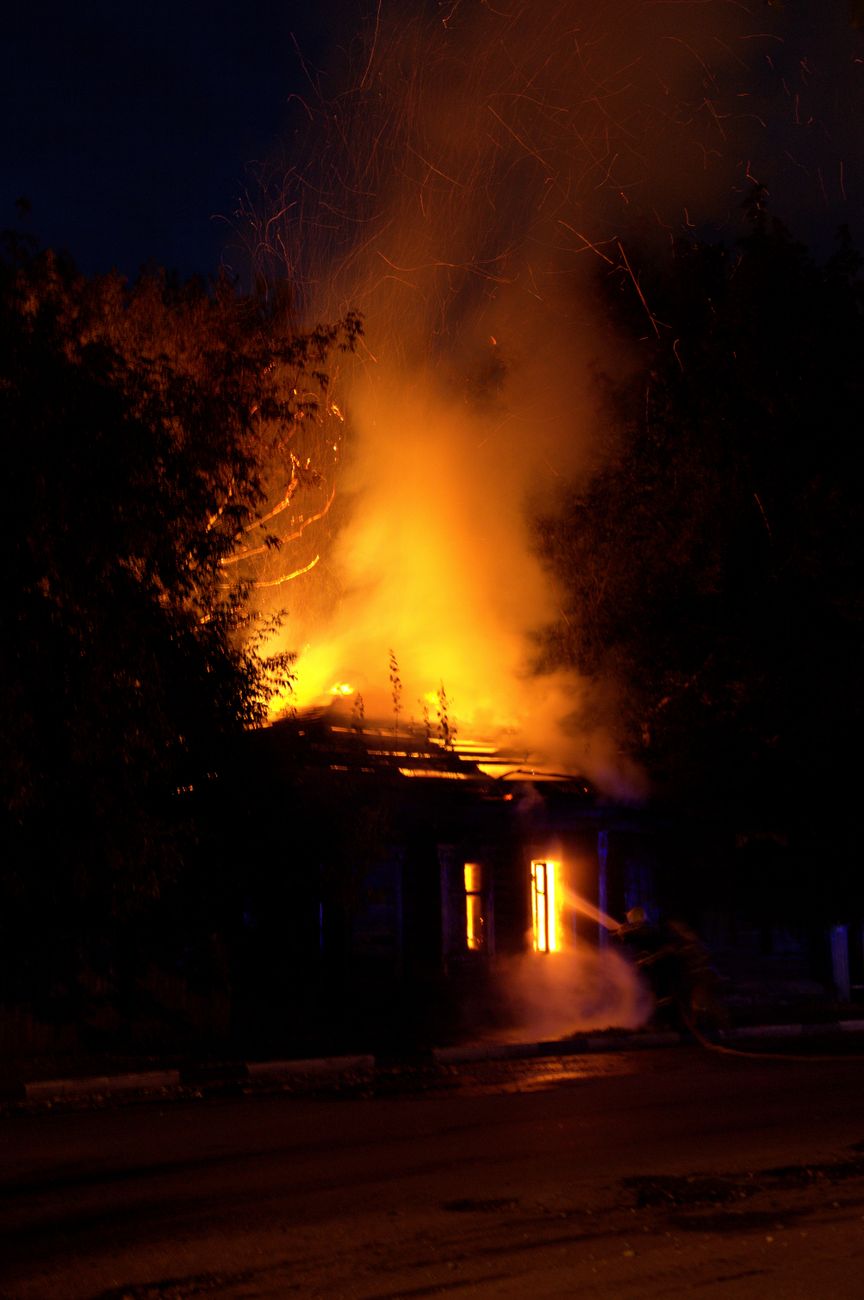 STRUCTURE FIRE
