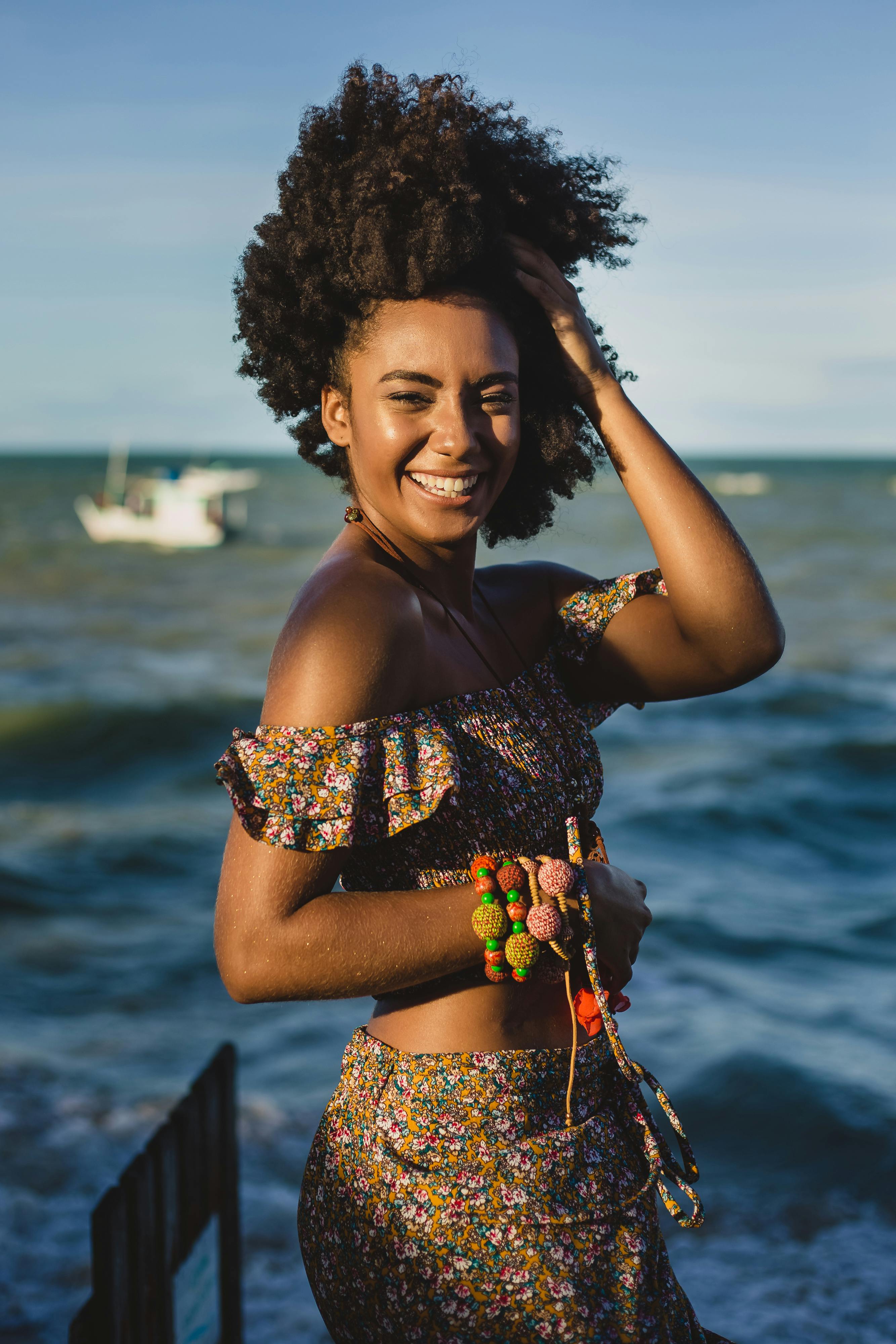 Aksesoris: Sentuhan Akhir untuk Outfit Travel yang Stylish