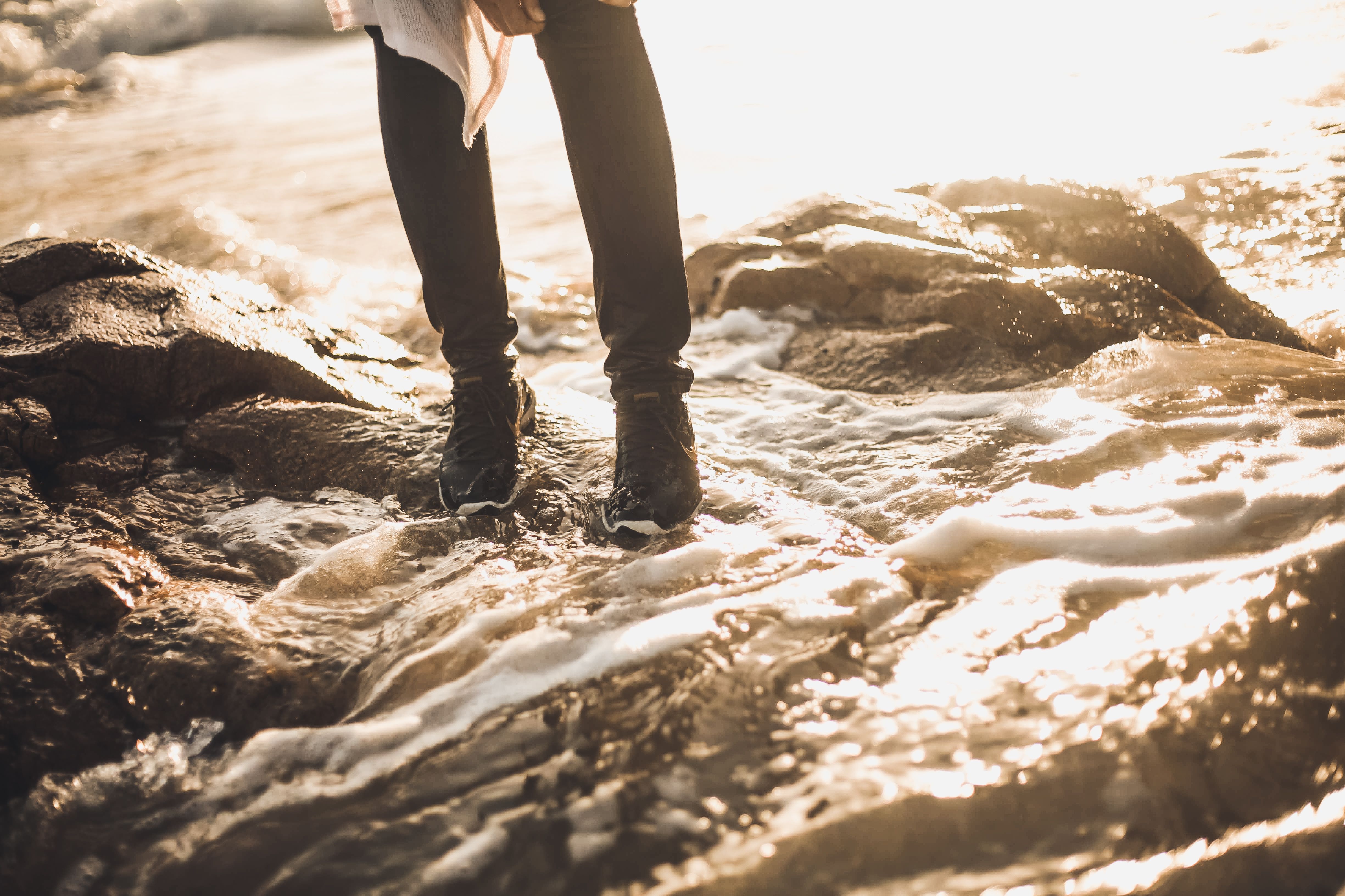 water shoes for rocky beaches