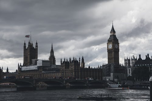Free A Big Ben Under the Cloudy Sky Stock Photo